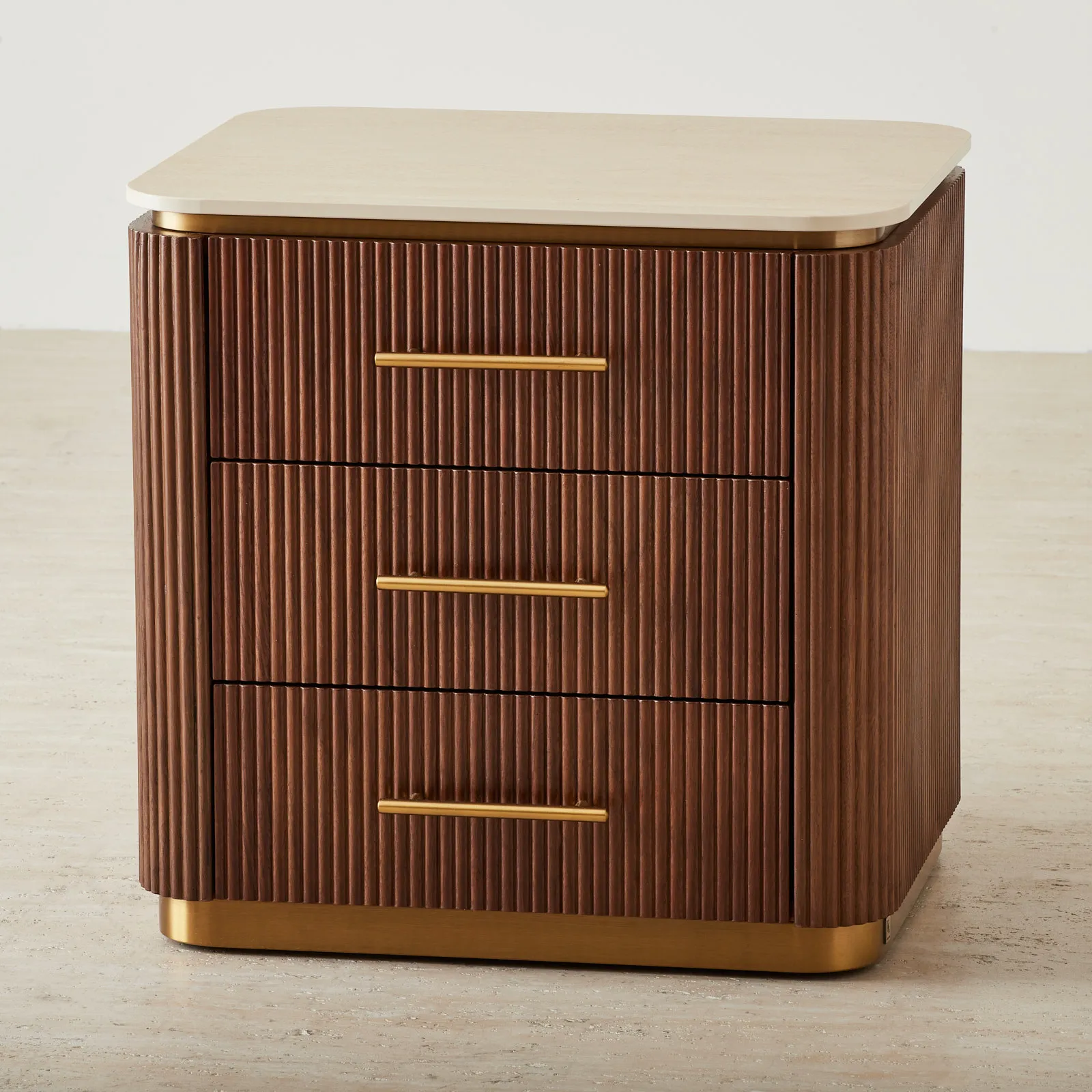 e829f951-ba35-4cff-8bea-5a9e52e0d2d4